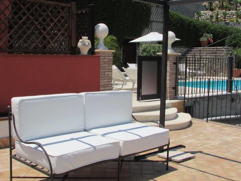 Il Casale Di Caterina Hotel Taormina Exterior photo